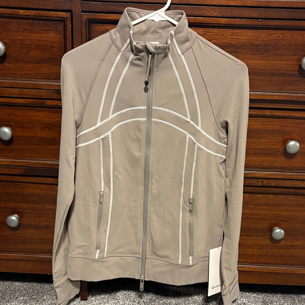 lululemon Define Track Jacket Luon
